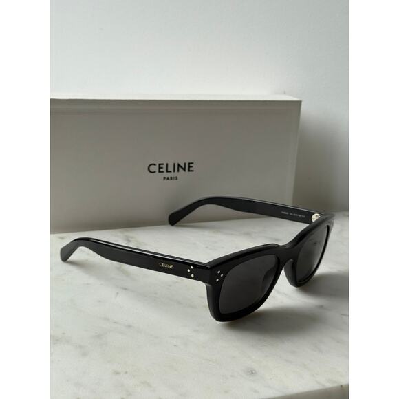 NEW Celine CL40232I Unisex Black Squared Sunglasses - Picture 6 of 7